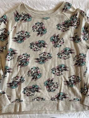 Disney Cream Crewneck Sweater Mickey Mouse Minnie Mouse size XL